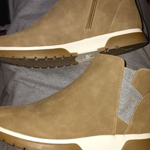 Womens 9wide lifestride ankle boots